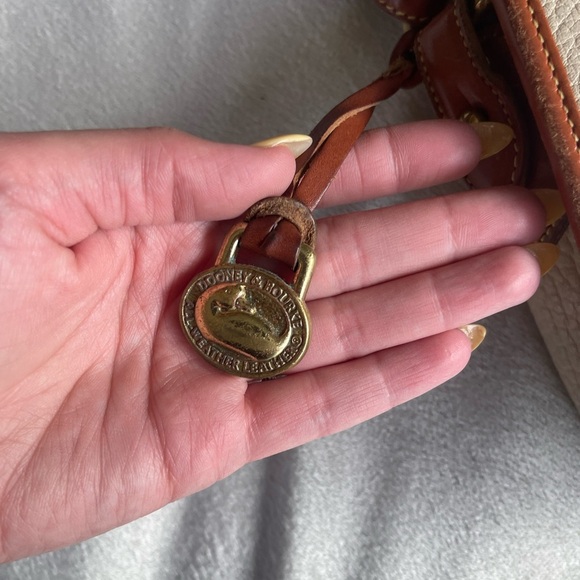 Vintage DOONEY & BOURKE Leather Handle Satchel Shoulder Bag Crossbody - Picture 12 of 15